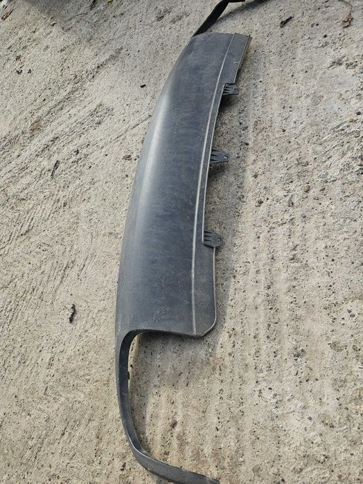 Vând fusta bară spate audi a4 b8