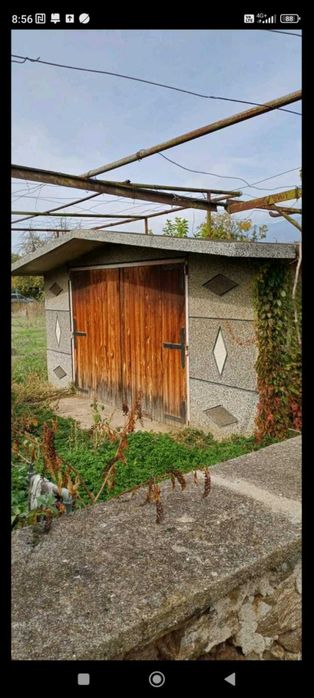 Продавам къща село Дъбене