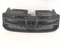 Grila Radiator Dacia  Logan 2 2013 2014 2015 2016 Originala In Stare B