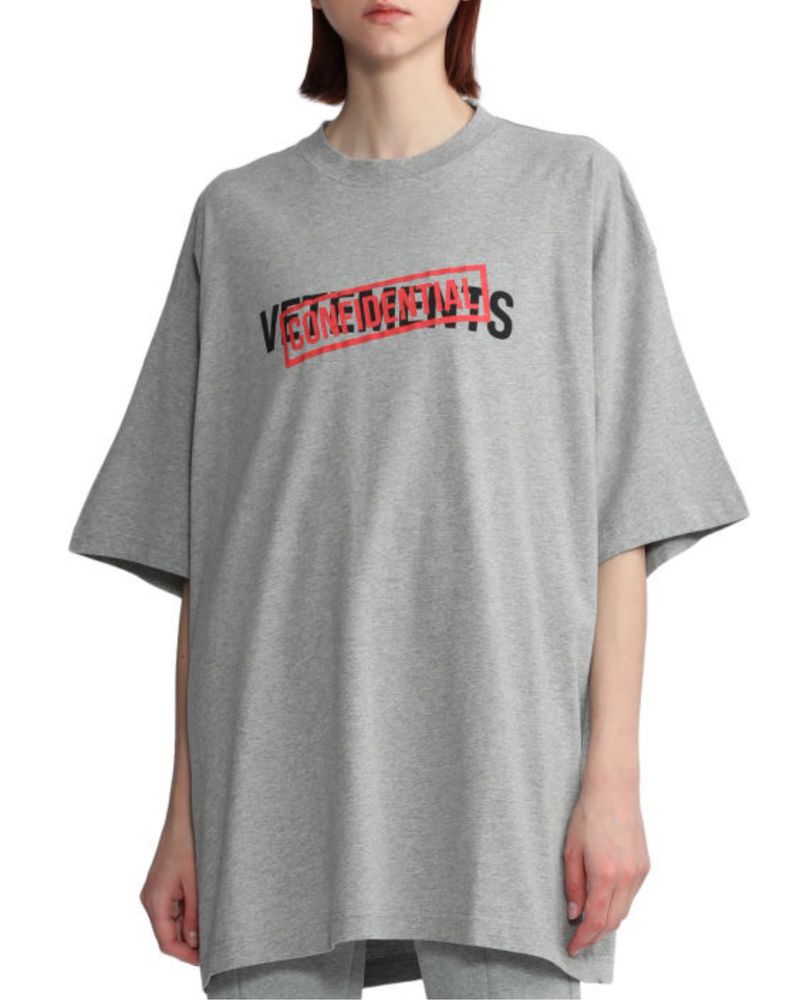 Vetements Confidential 2023 овърсайз тениска