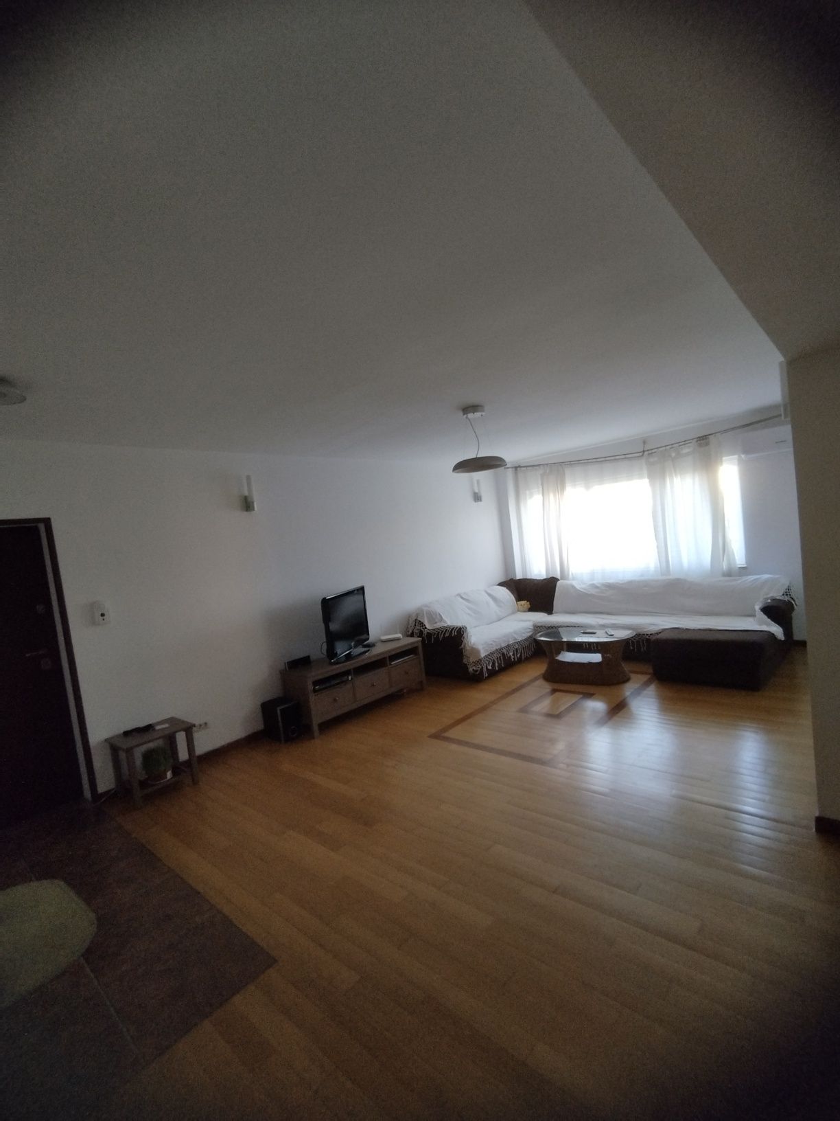 Inchiriez Apartament 3 camere cartier Brancusi Militari Dr Taberei