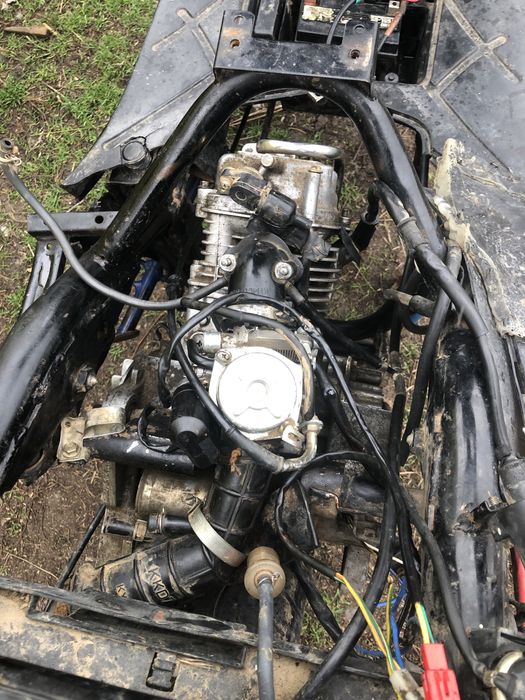 Vand kimco 125cc pentru piese 500 negociabil