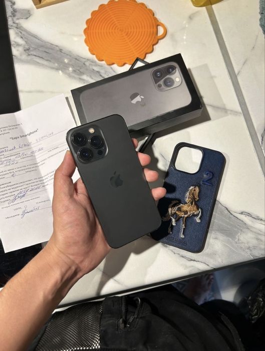 Обменяю Айфон 13про и Айфон 15