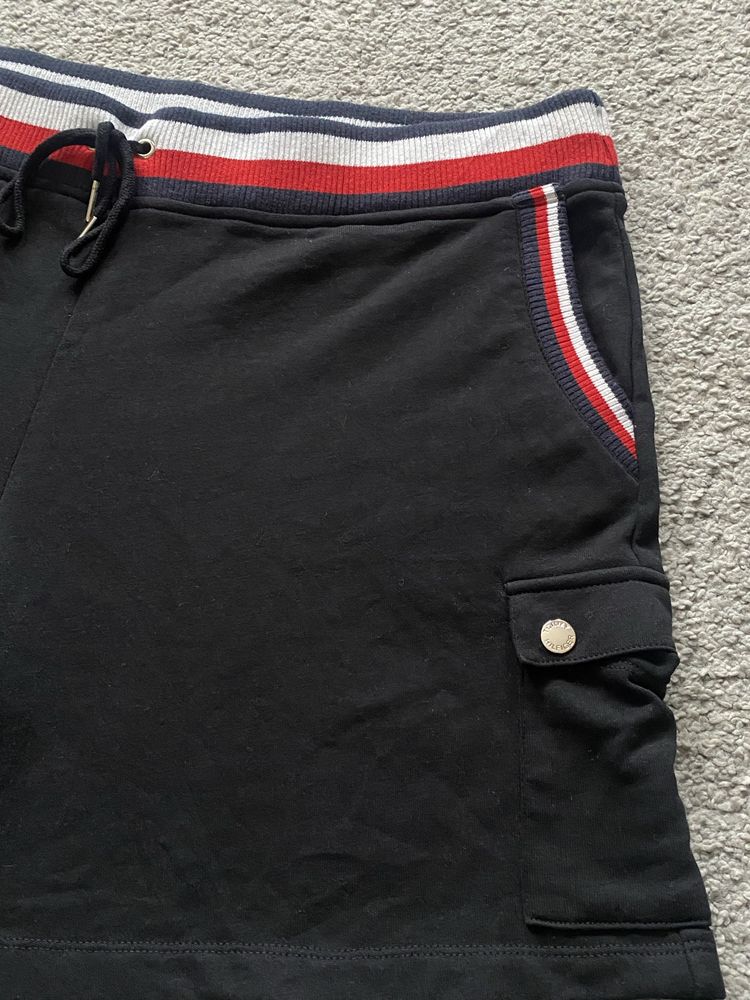 Pantaloni scurți Tommy Hilfiger damă, XL