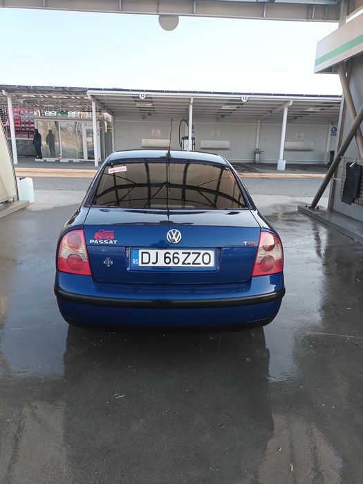 Vand  Volkswagen Passat B5.5 1.9 tdi AVF 6 trepte manuala