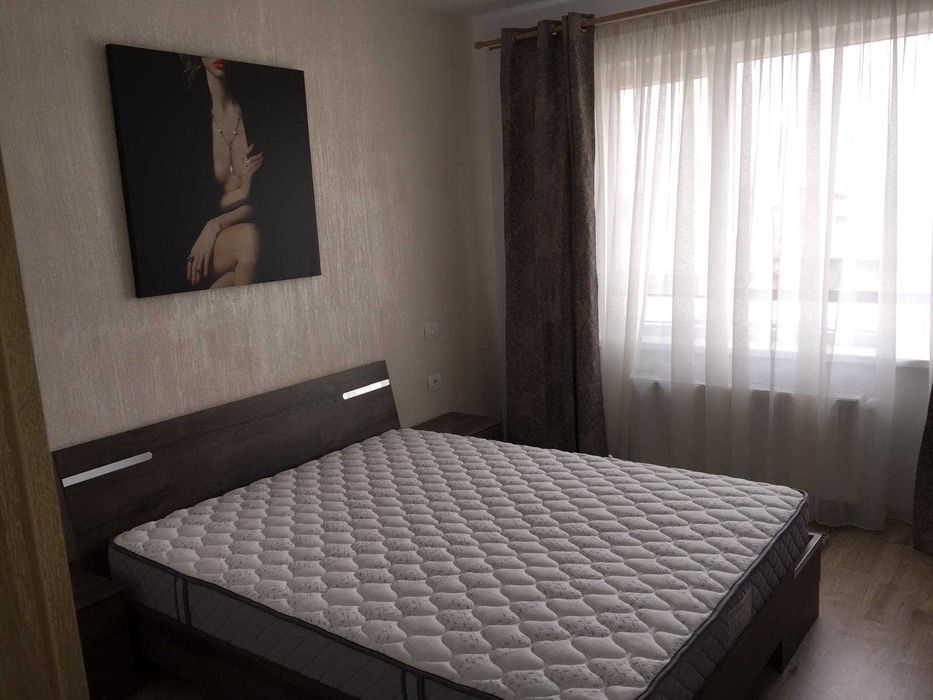 Popietar, ofer spre închiriere apartament două camere