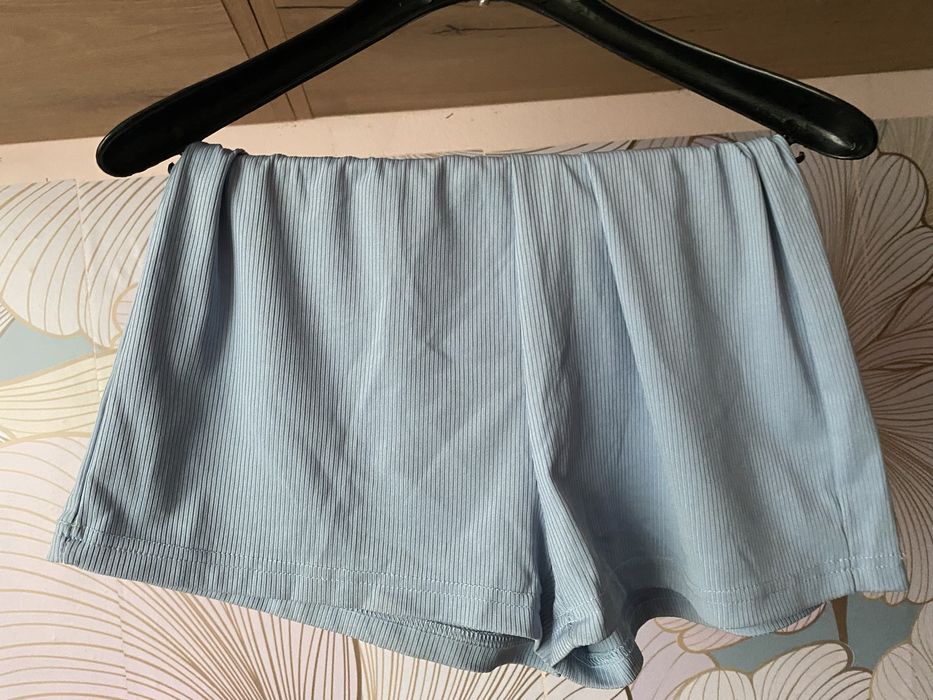 Set pantaloni si maieu