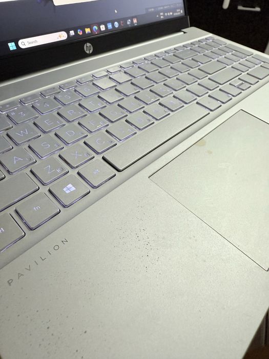 HP Pavilion 15/FHD IPS/Ryzen 3 5300U/8GB DDR4/256GB NVMe/Подсветка