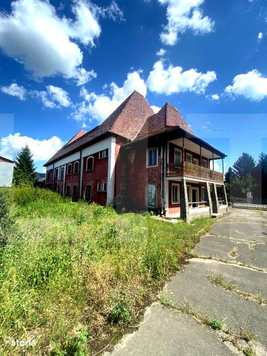 Cladire mixta cu teren si hala – vad comercial DN11, Ozun