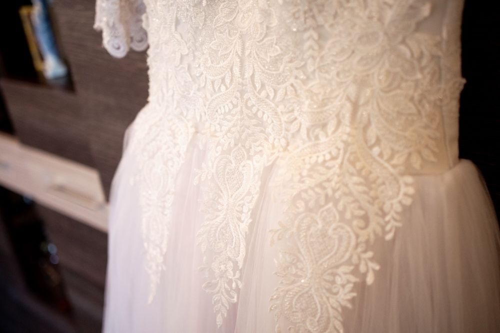 Vând Rochie De Mireasă