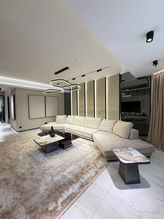 Продаётся КВАРТИРА 3/6/8 на 146м2Банковский дом Ор-р:посольство Японии