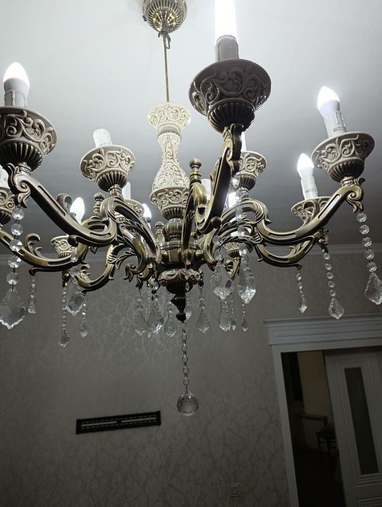 Люстра залға арналған