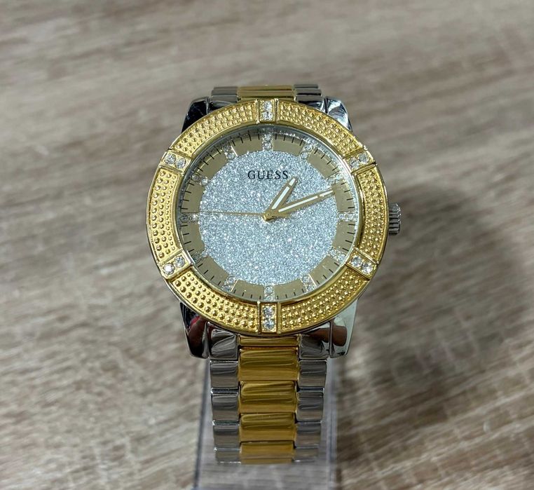 Часовник guess u1347L3