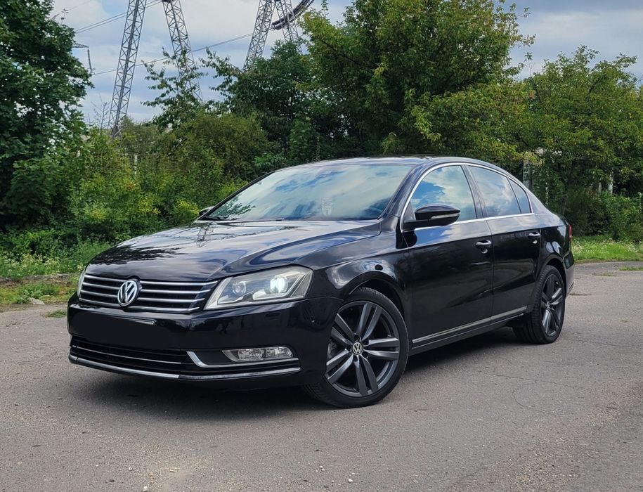 VW Passat-Highline, Full option, Trapa.
2.0 TDI 140