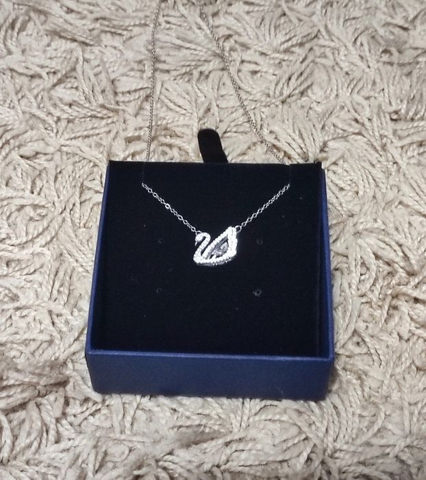 Lănțișoare, brățări și inele Swarovski