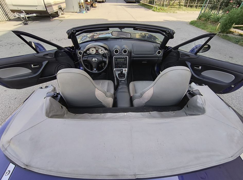 Mazda Mx-5 Miata Silver Blues