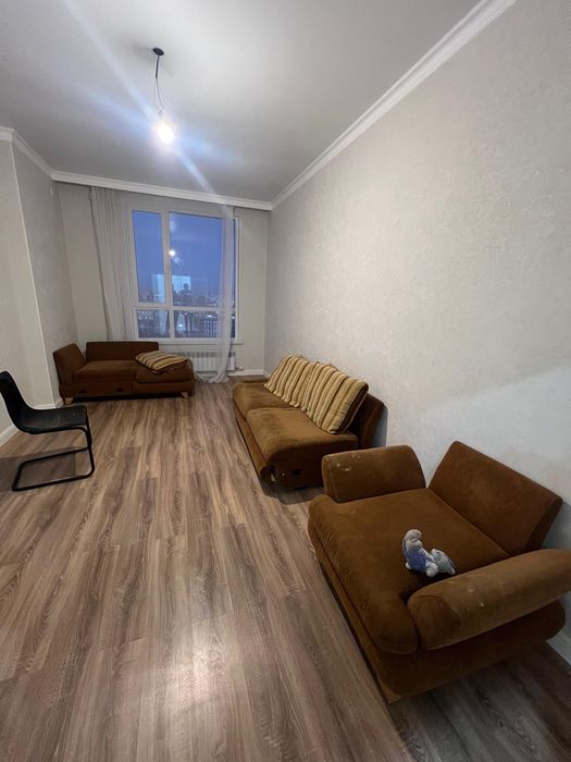 Продам диван и кресло