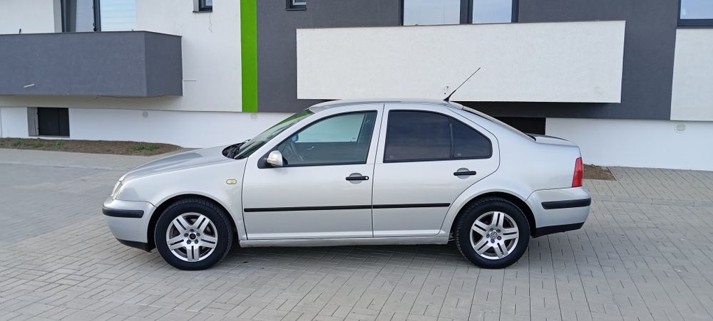 Wolkswagen Bora Diesel 19 TDI ALH înmatriculat Ro Proprietar