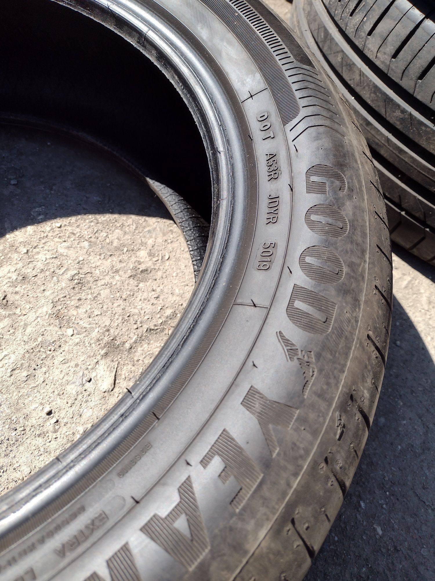 Bridgestone 4бр.215/55/17 дот5019