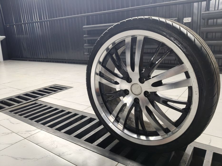 Продам диски с резиной