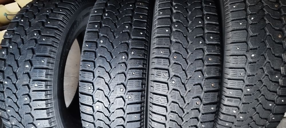 Продам зимние шины Yokohama 195/65/15