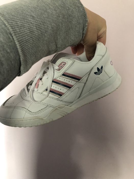 Adidasi Adidas originali
