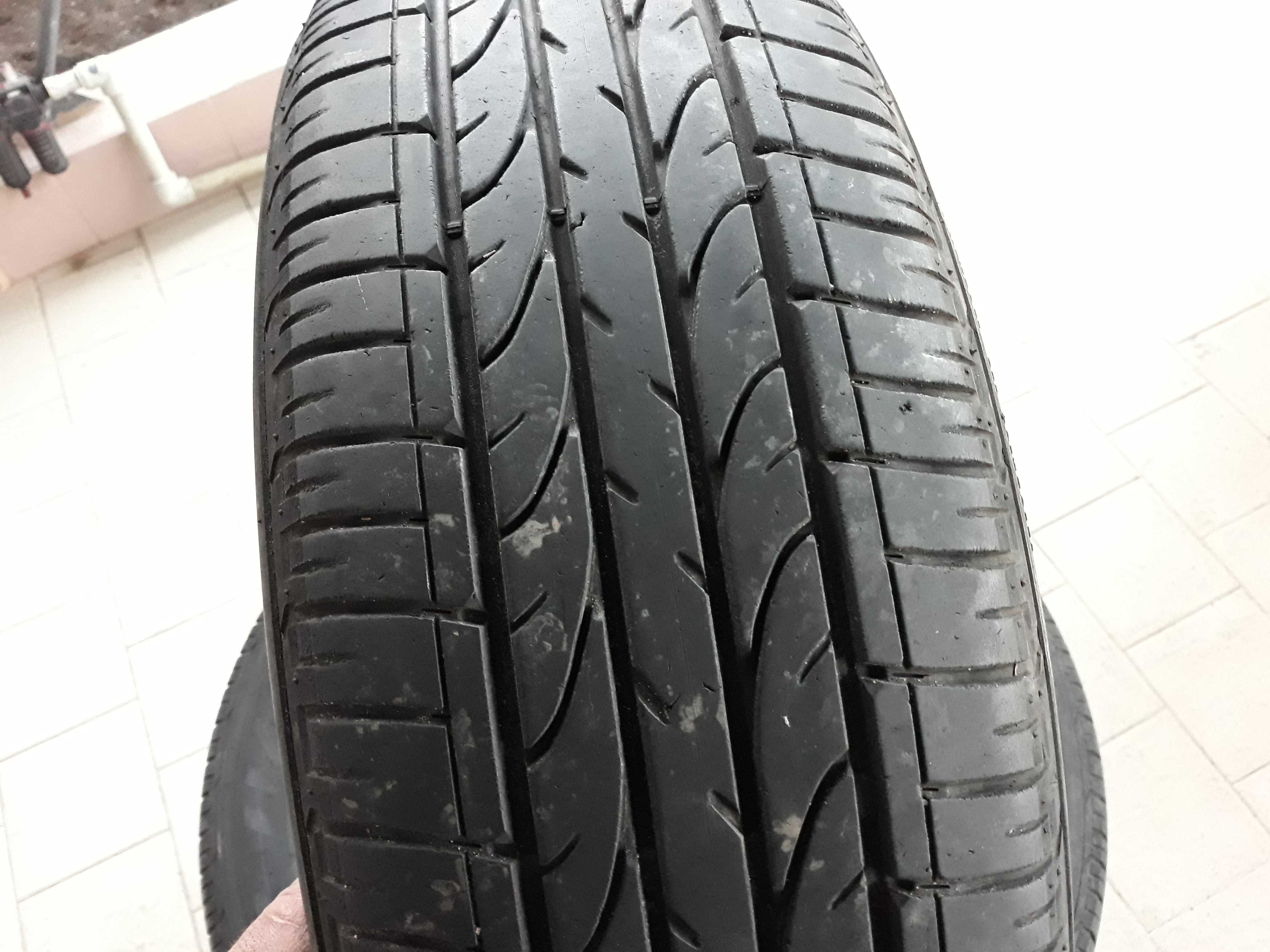 Гуми 215/60/17 Bridgestone