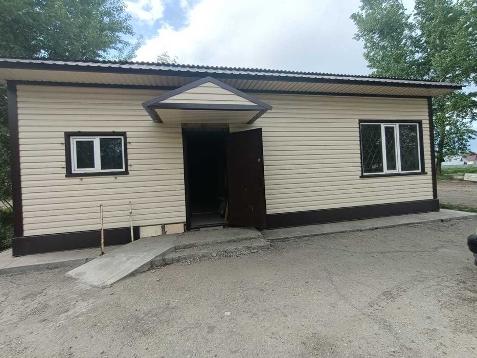 Продам отдельно стоящее здание по ул. Айдарханова в г. Риддер.