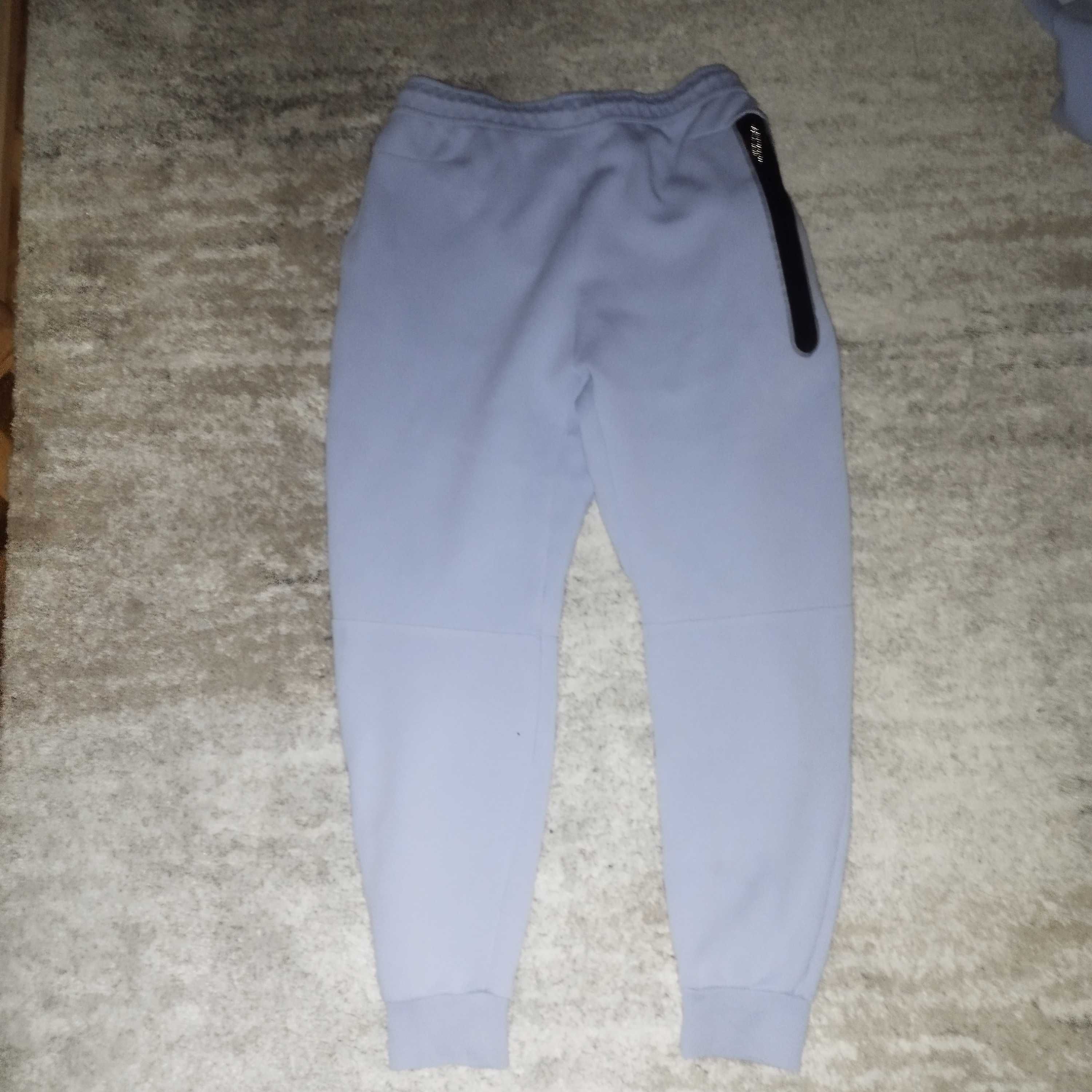 Оригинален Екип Baby Blue Nike Tech Fleece