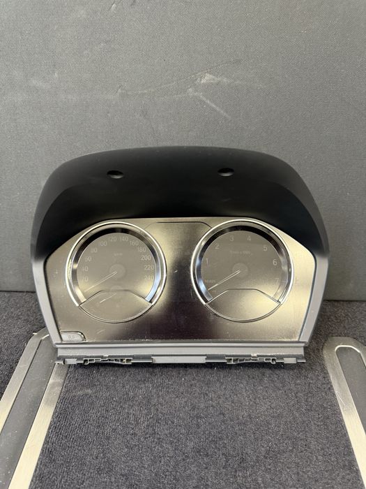 Ceas de bord MAX BMW F20 F22 F45 LCI F48 F39 Benzină  KM/H
