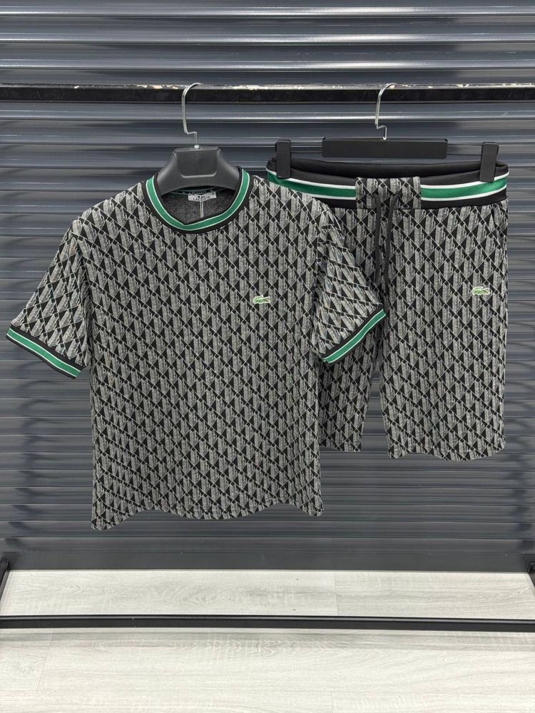 Lacoste Екип
