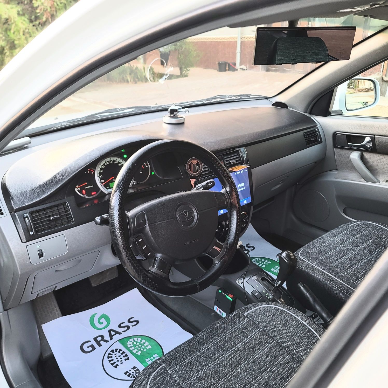 Срочно продаётся Gentra автомат