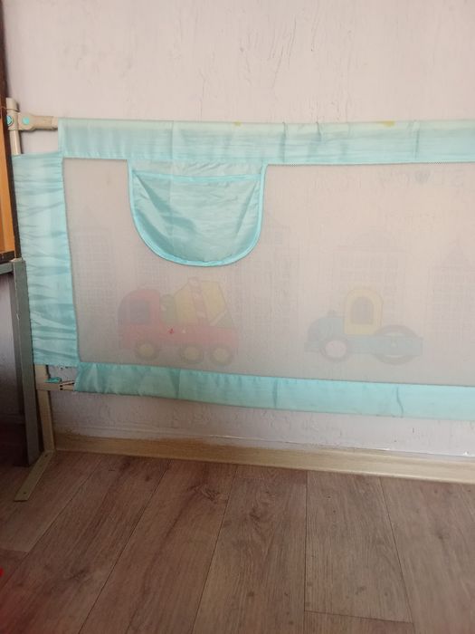 Продам бортики для детской кроватки