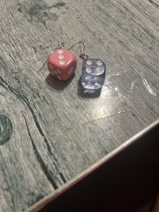 Раъчно исработени обеци