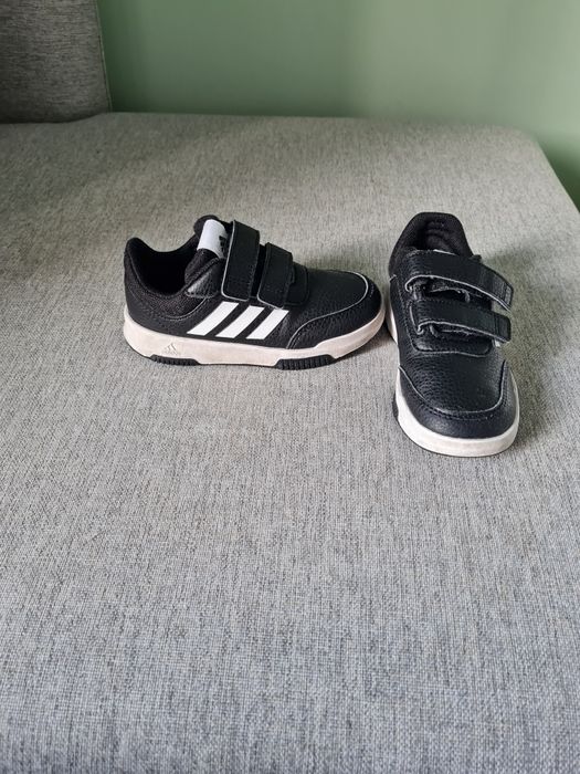 Маратонки Adidas