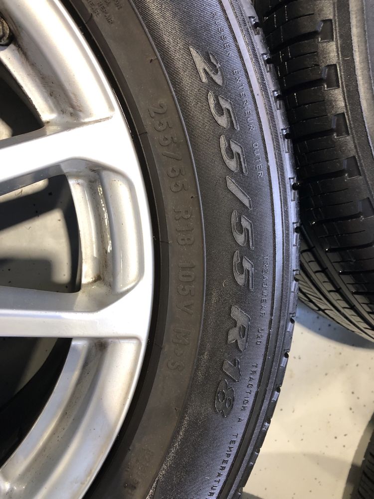 Jante 18 Porsche Cayenne cu anvelope iarna  5x130. Vw touareg