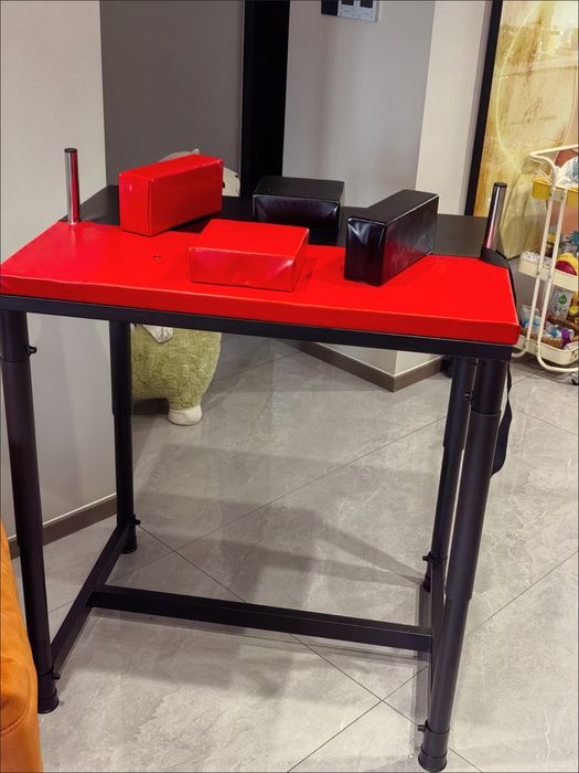 Стол для армрестлинга