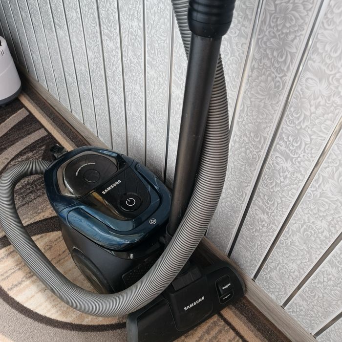 Продам пылесос самсунг