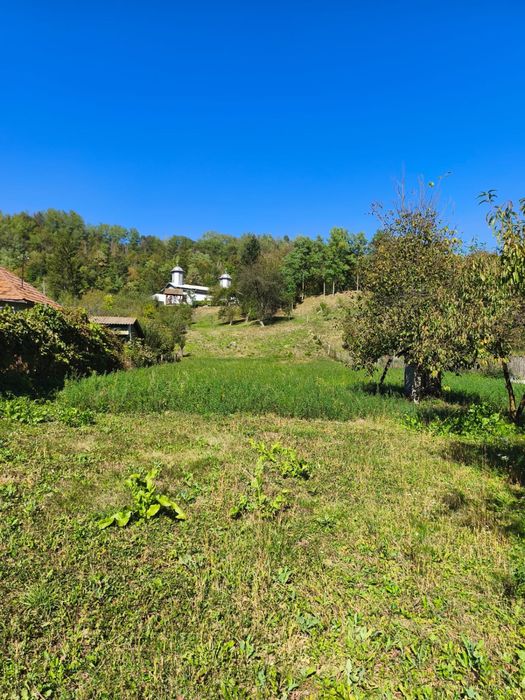 Vând teren intravilan în Valea Lungă Gorgota - Dâmbovița