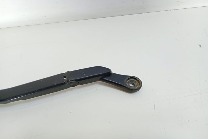 Brat  stergator parbriz dreapta 8E1955408A Audi A4 B7