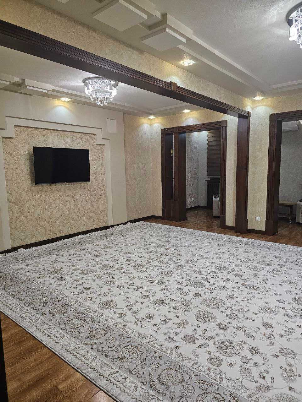 Карасу-2 (Мирзо-Улугбек), 5-комн, 110 м², 2/5, с ремонтом. Собственник