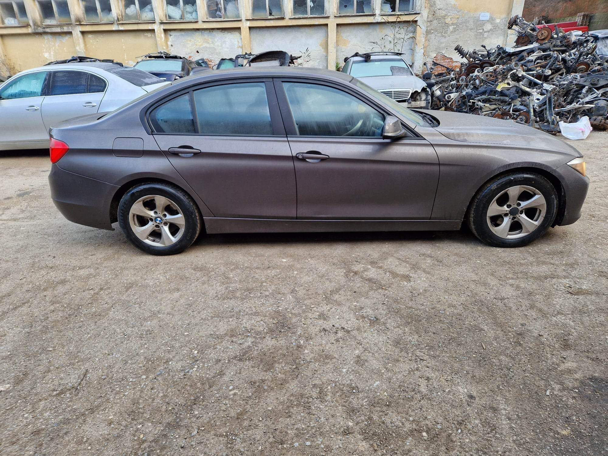 BMW F30 320D 163кс ръчка седан НА ЧАСТИ!