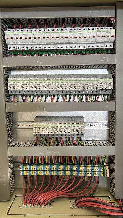 Electrician autorizat