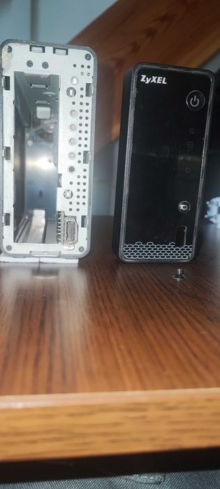 NAS Media Server ZyXel NSA310  Network Attached Storage
150 lei