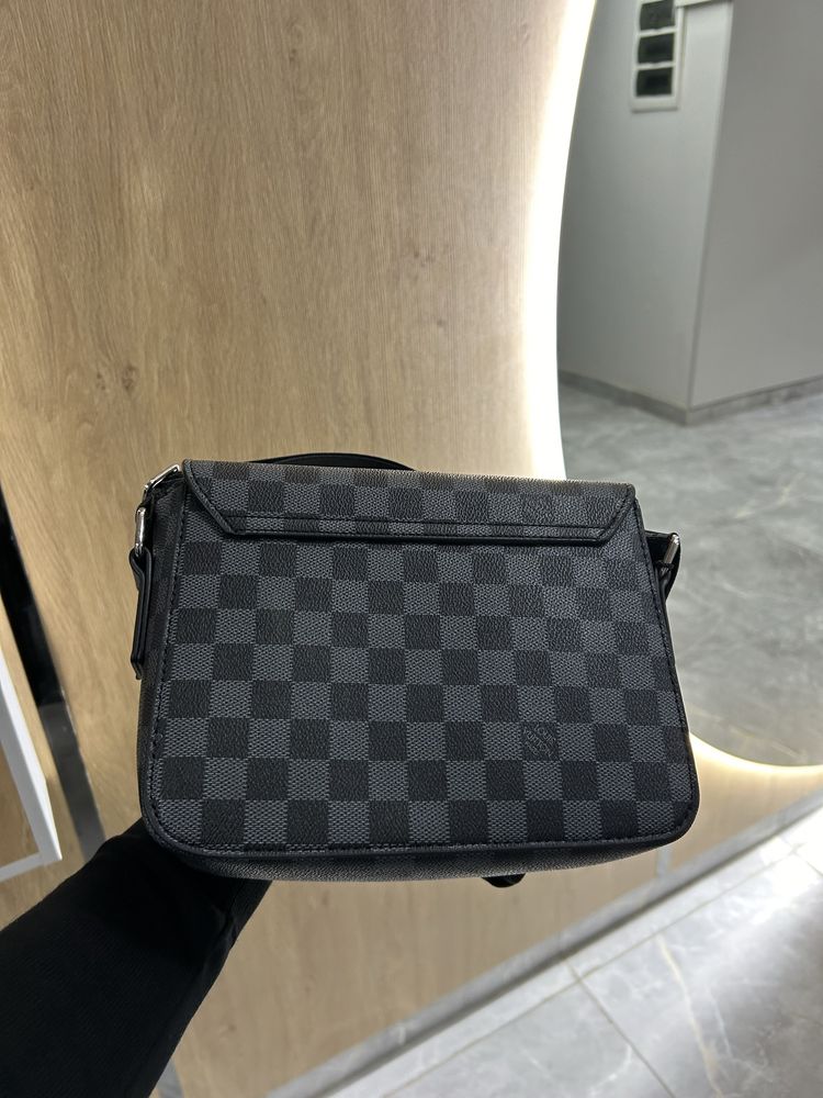 Барсетка от Louis Vuitton