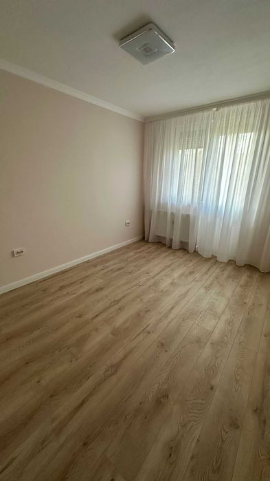Apartament cu 2 camere de vanzare!Rogerius.