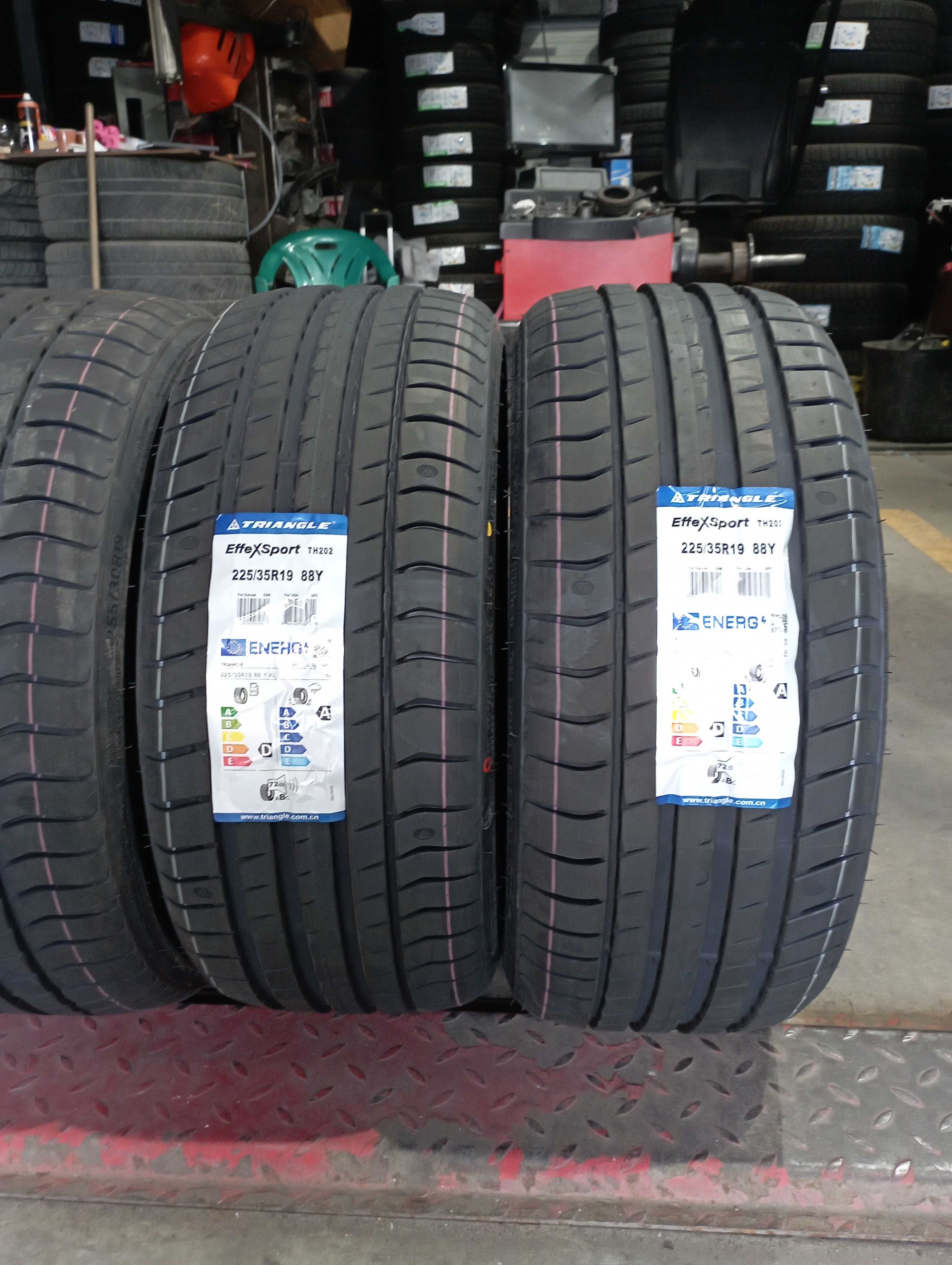 Set Anvelope (BMW) Triangle 255/30/19 Cu 225/35/19 Noi De Vara