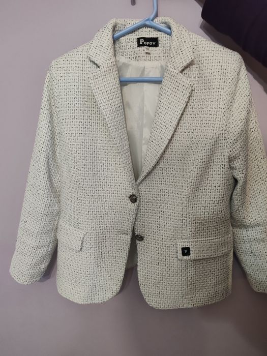 Елегантни дамски сака