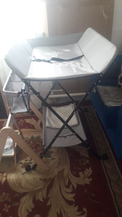 Пеленальный столик — как новый! Пользовались 2 месяца