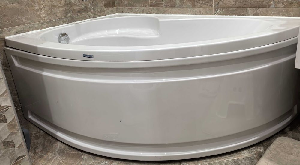Акрилна вана 140 х 90 cm